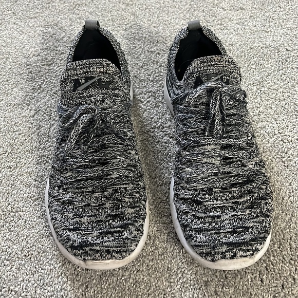 APL knit sneakers - Picture 3 of 8